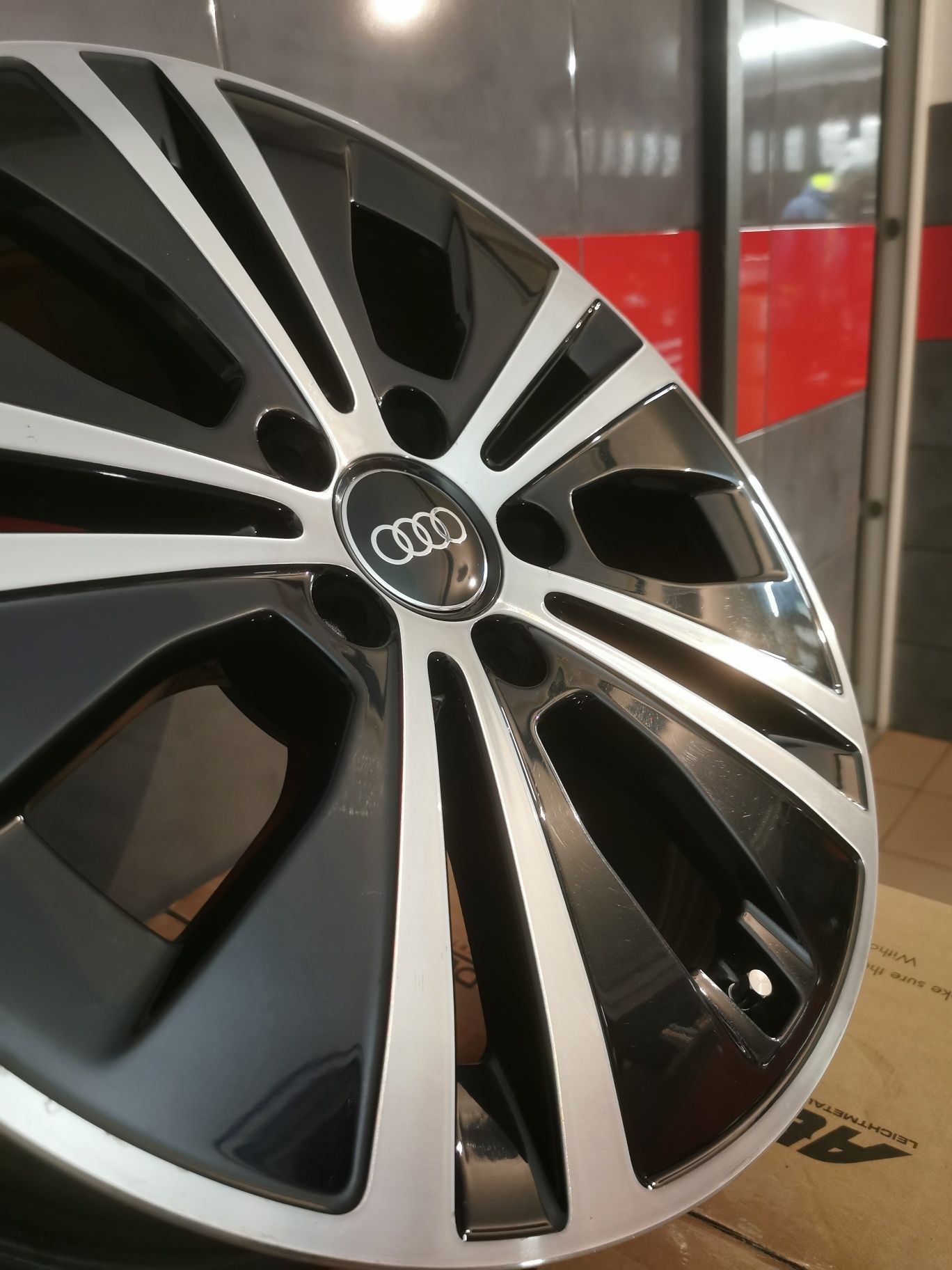 FELGI 17"  5x112 Audi A3 A4 A6 Q3 Q5 B7 B8 B9 C6 C7 Skoda VW Świdnik