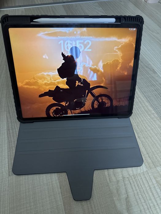 iPad Pro 12,9 2022 Nillkin black bumper snapsafe multifunktional case