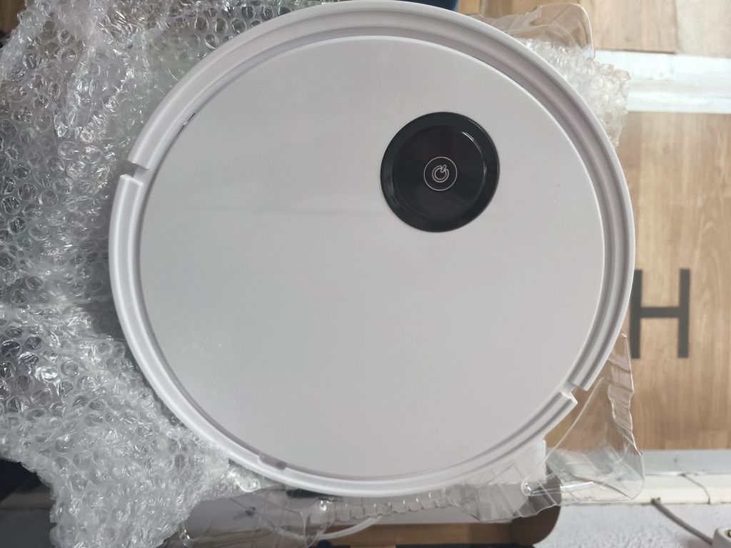 Aspirador robô es330 novo