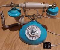 Телефон проводной ретро