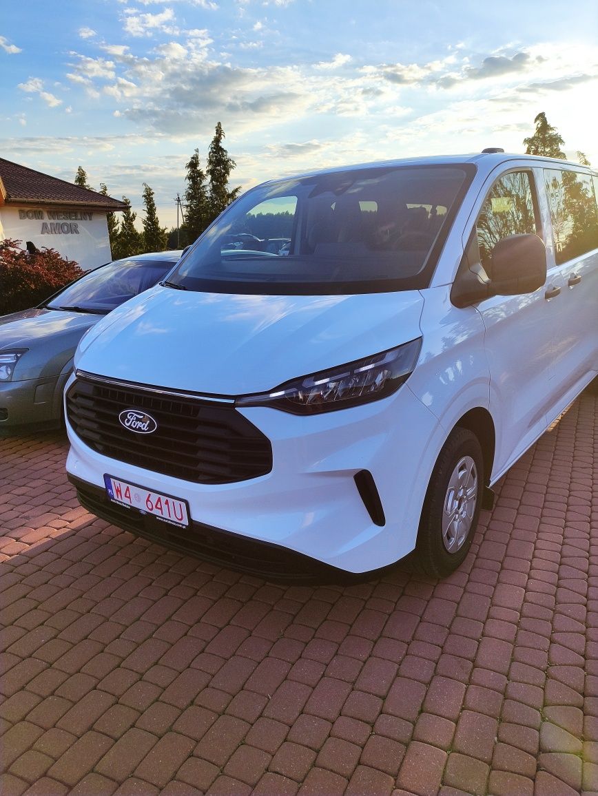 Wynajem BUS 9 osobowy Transit LONG nowy