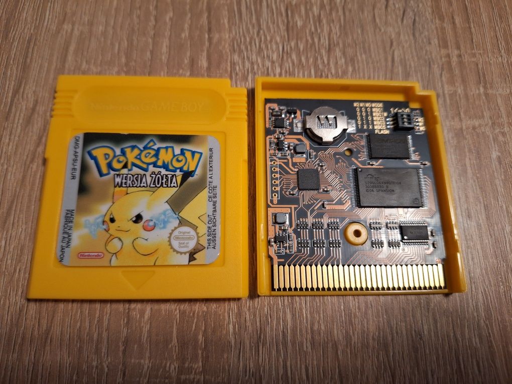 Języku polskim Pokemon Yellow na wysokiej jakości flashcart i etykieci