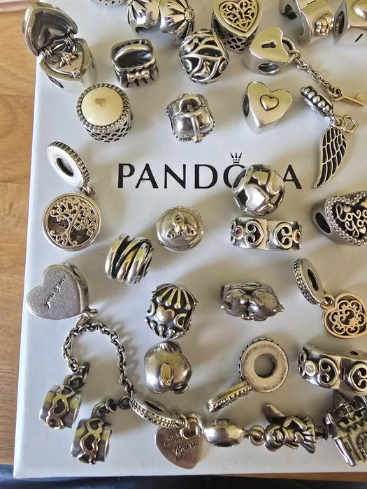 Pandora oyginalny charms z 14k złotem