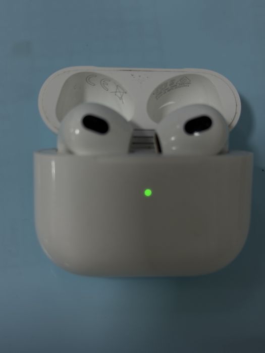 Vendo Airpods  3 originais