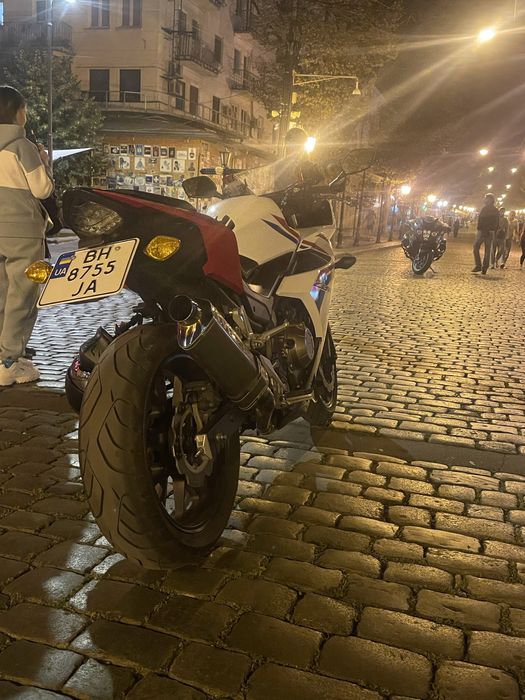 Хонда СBR     400