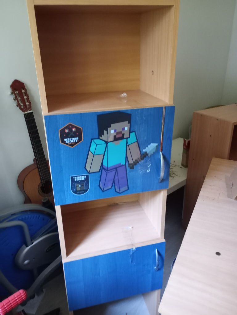 Biurko dziecięce BRW z nadstawką i słupkiem