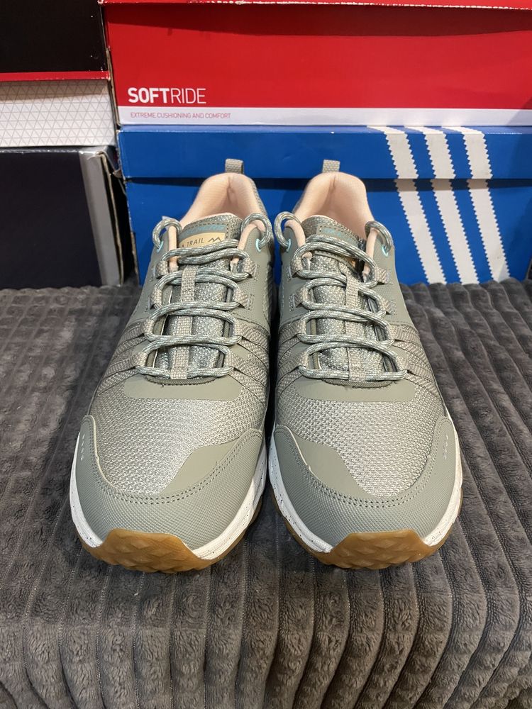 Оригінальні кросівки  Skechers Escape  41(27см) нові