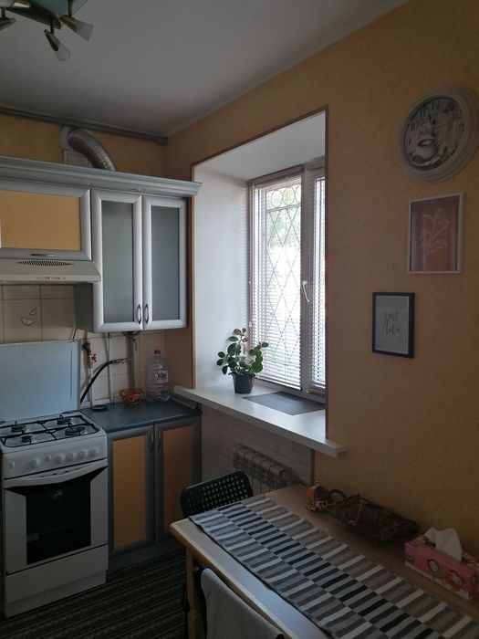 Уютная 2-х комнатная квартира-студия в центре.