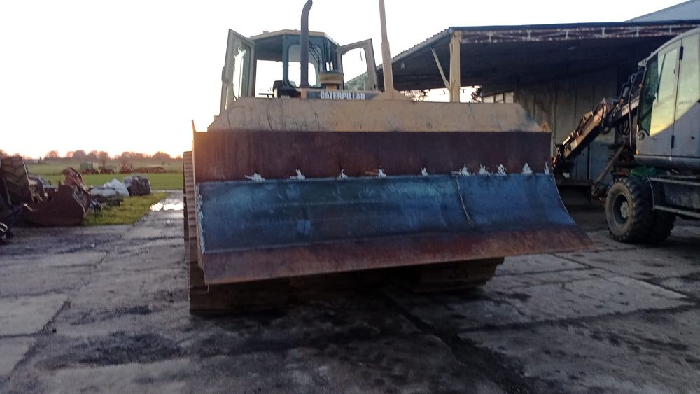 Sprzedam spycharke Cat D6M