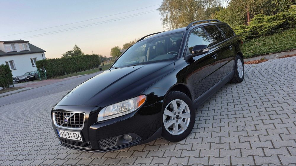 *Lift Volvo V70*2009r*2.0 Diesel*ALU*Navi*1-wł.*Zadbany*Manual*Warto*