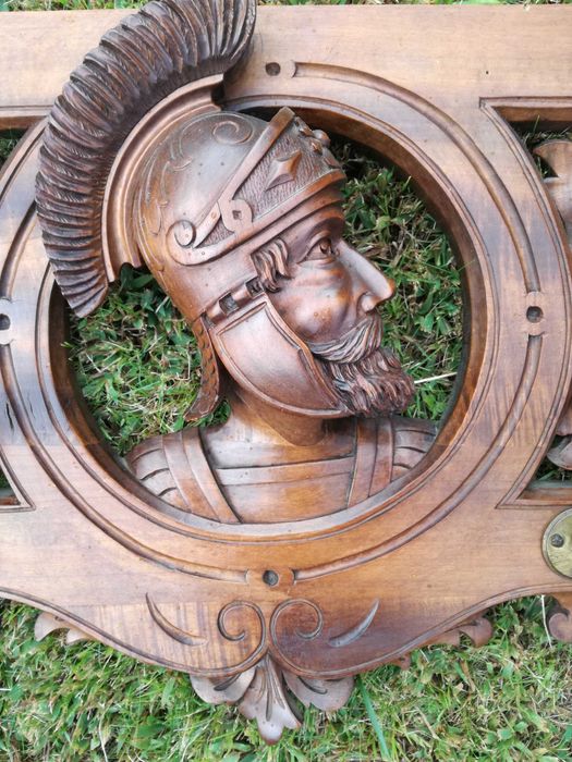 Bengaleiro de madeira em talha vintage