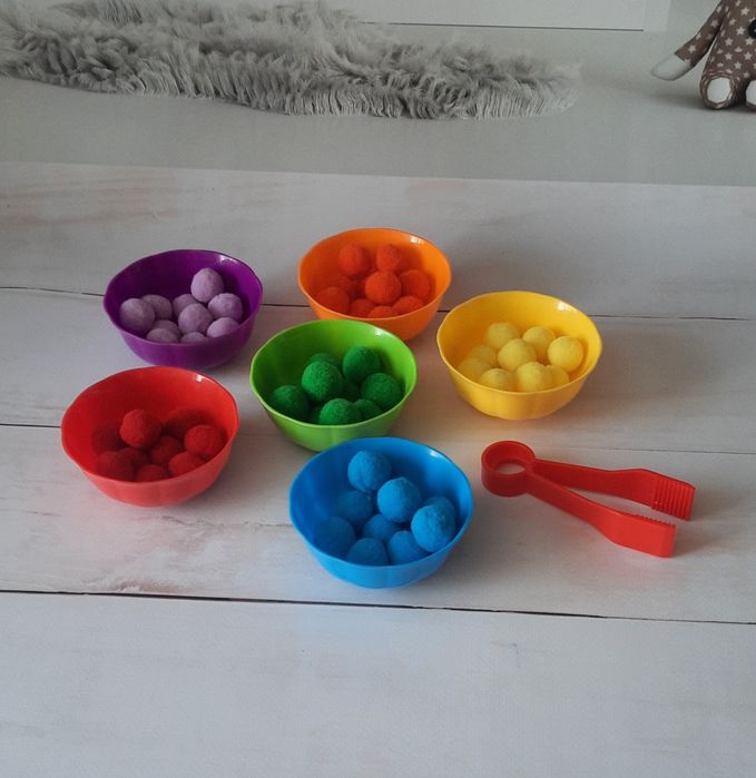 Набір сортер монтесорі, помпони, 18 м+