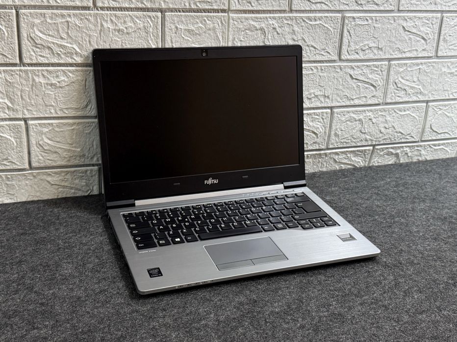Ноутбук Fujitsu U745 Core i5 8GB Батарея 4 години