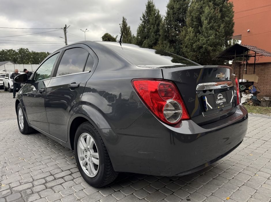 Продам авто chevrolet sonic 2013 США(Авео)