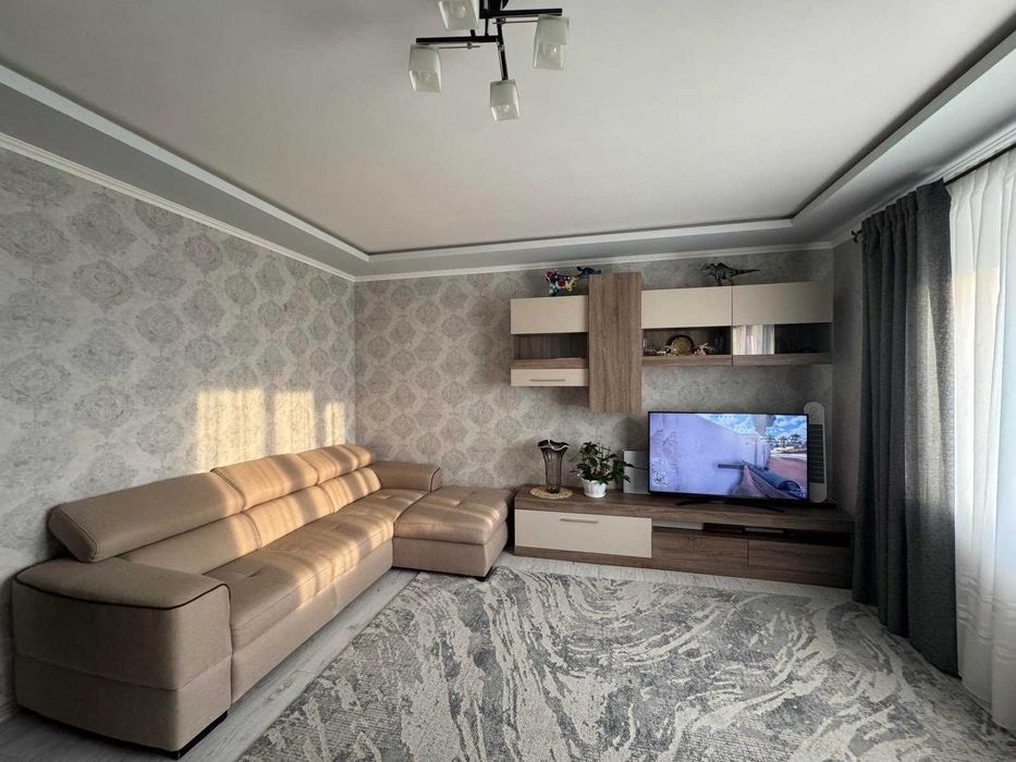 (8) Продам 1-кімнатна квартира в м. Калинівка 1200