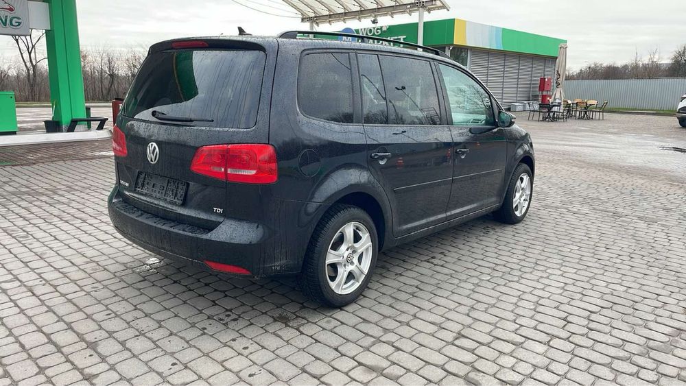 Volkswagen Touran