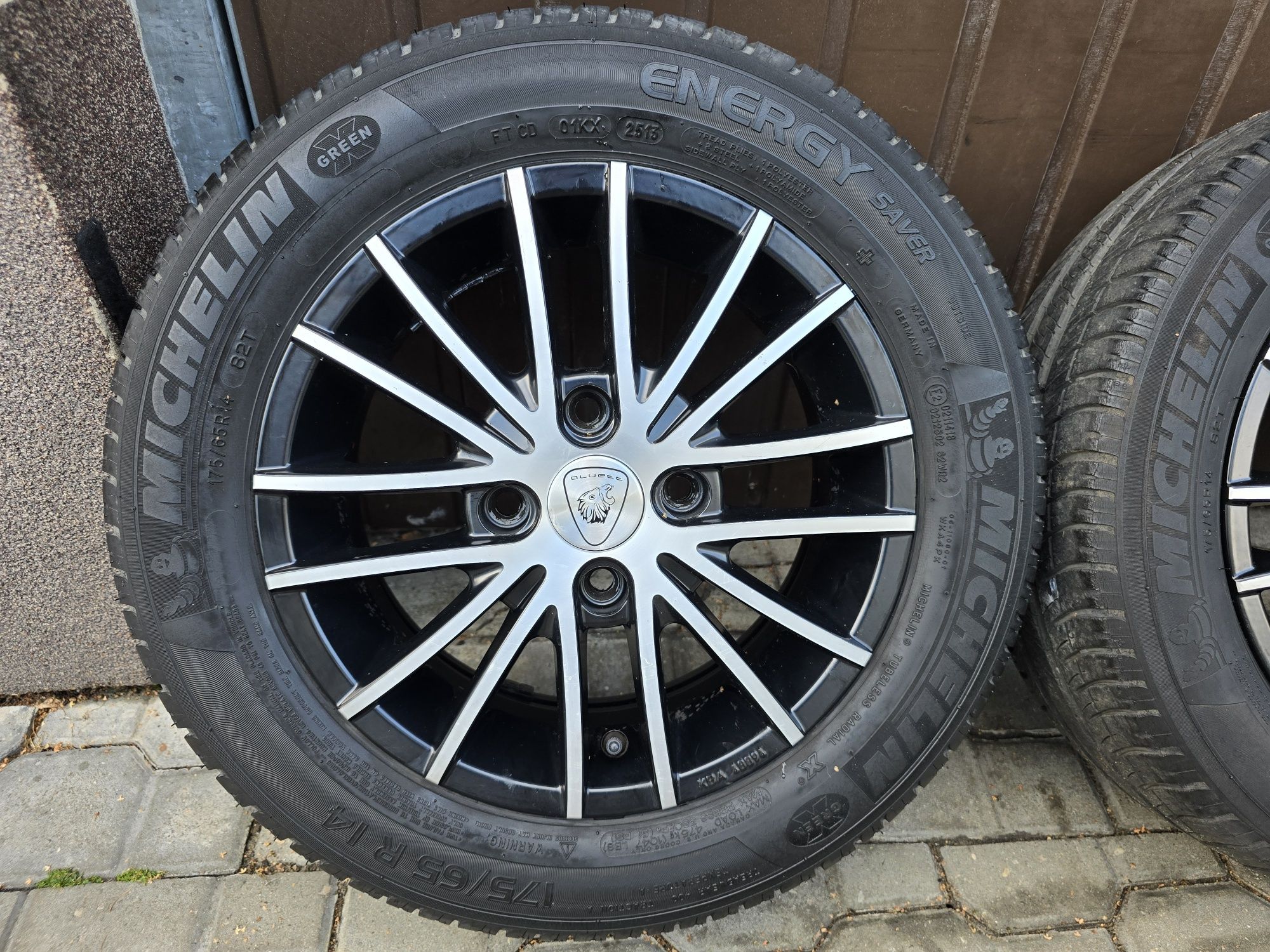 Felgi z oponami 175/65R14 Ford Fiesta 4x108 Fusion Focus Puma KA+
