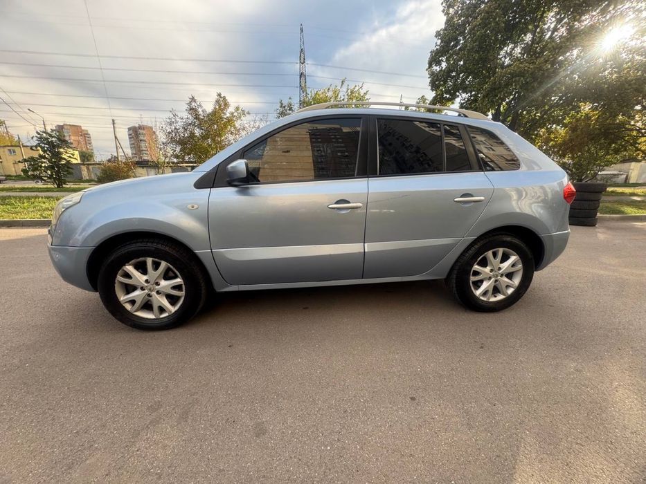 Продам свій авто Renault Koleos газ/бензин 4*4