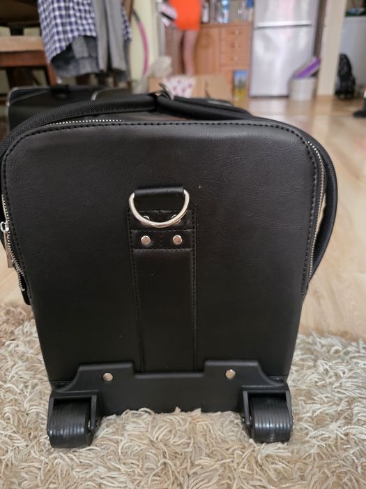 Kuferek na kosmetyki Nowy