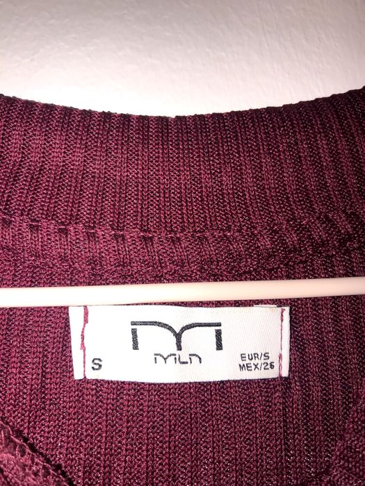 Blusa comprida de malha fina