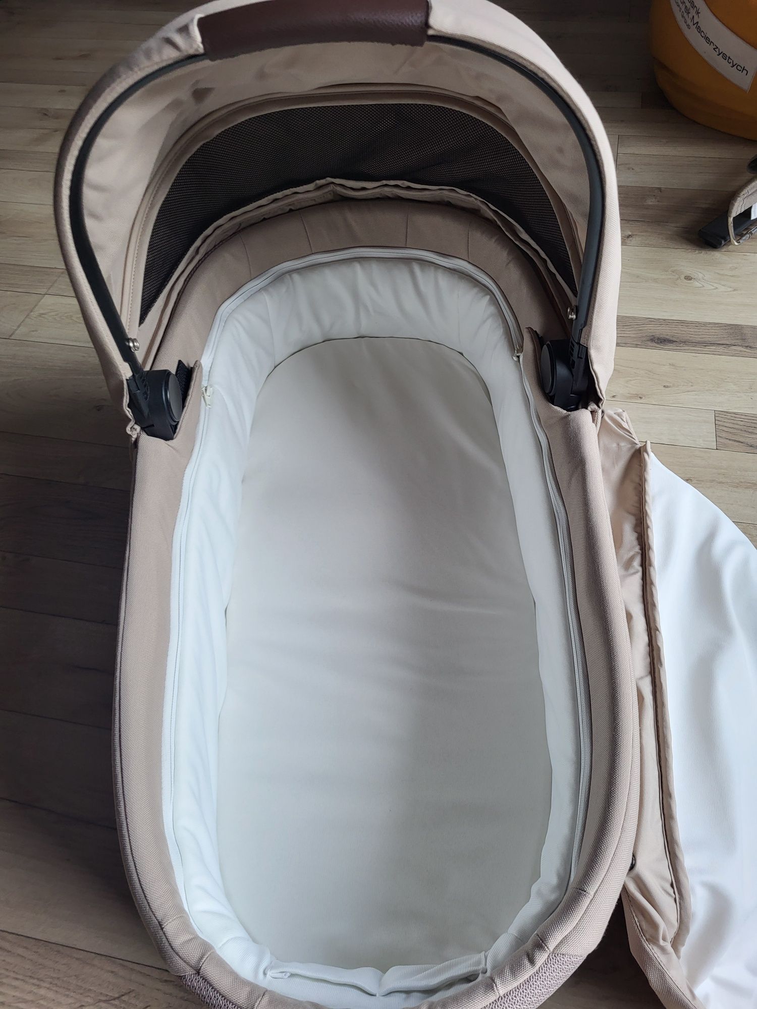 Cybex Cot S Balios Lux gondola 2024