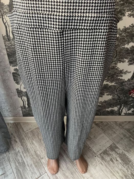 Новий комбінезон гусяча лапка New look