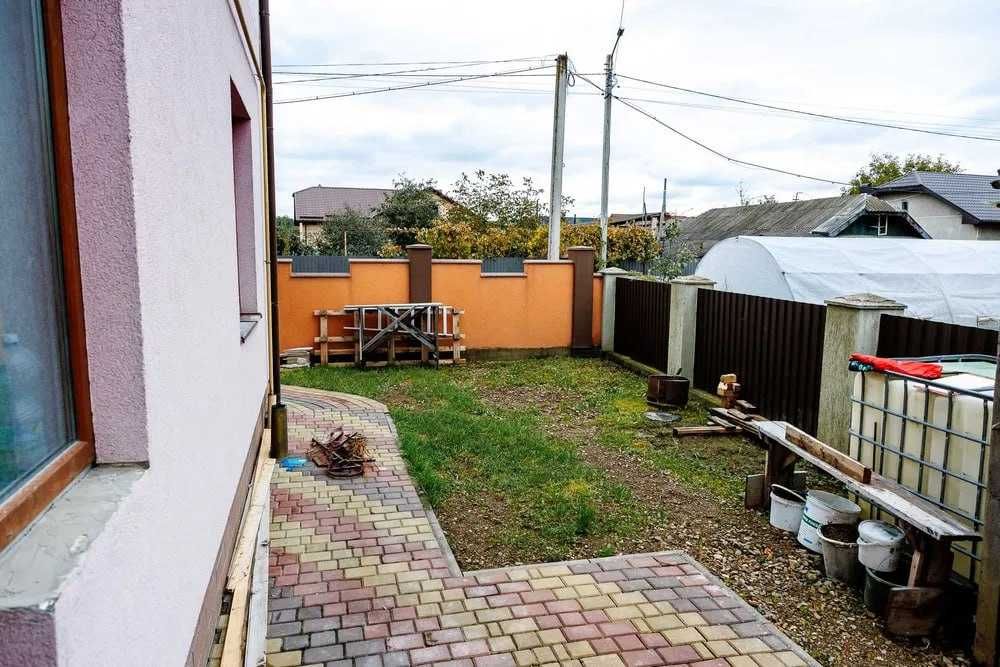 Дуплекс з ДІЛЯНКОЮ та гаражем