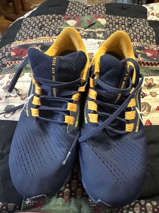 Кросівкі оригінальні NAKE, в чудовому стані.