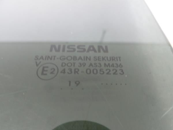 Vidro porta trás esquerdo NISSAN Micra V (K14)