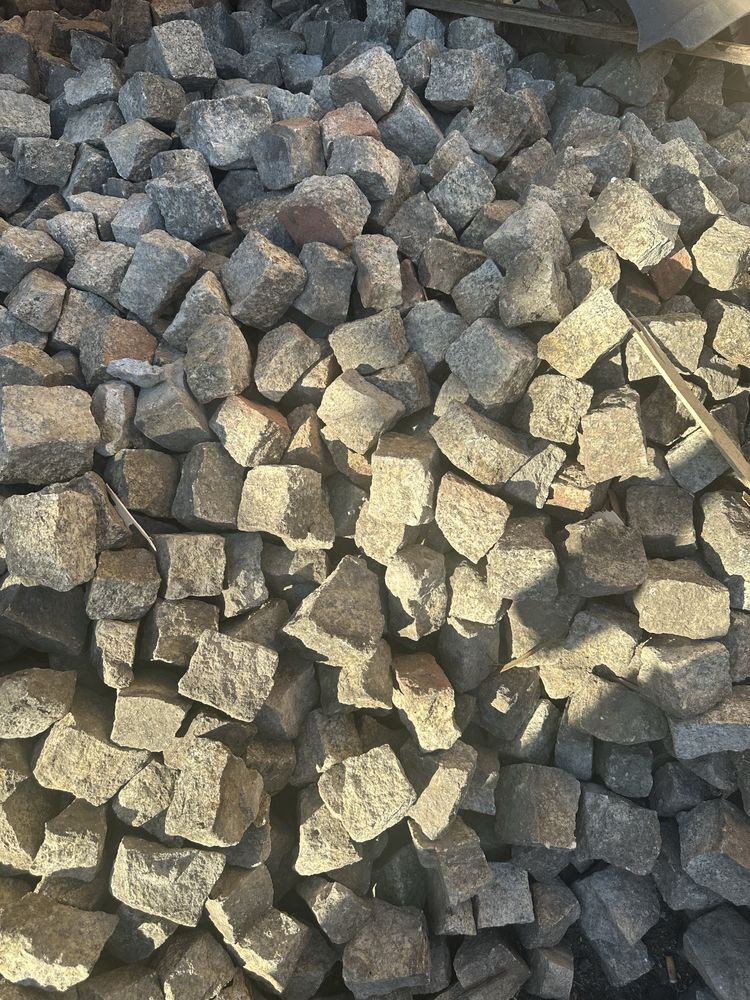 Kostka granitow