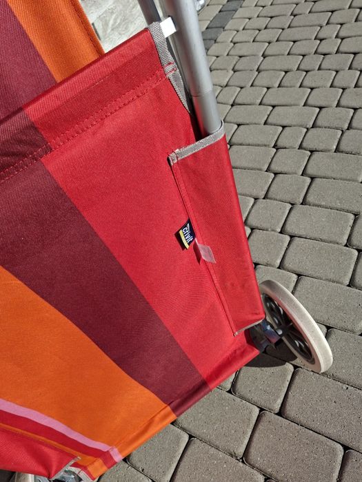 Leżak na kółkach z daszkiem regulowany Crivit