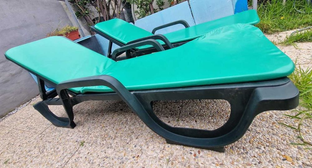 Espreguiçadeiras com colchão