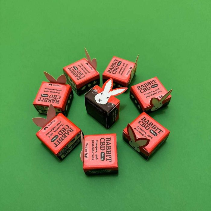 CBD RABBIT Шоколадні цукерки : бананові , полуниця , матча + манго