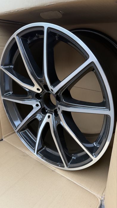 Продам кованые диски s63amg r20 оригинал