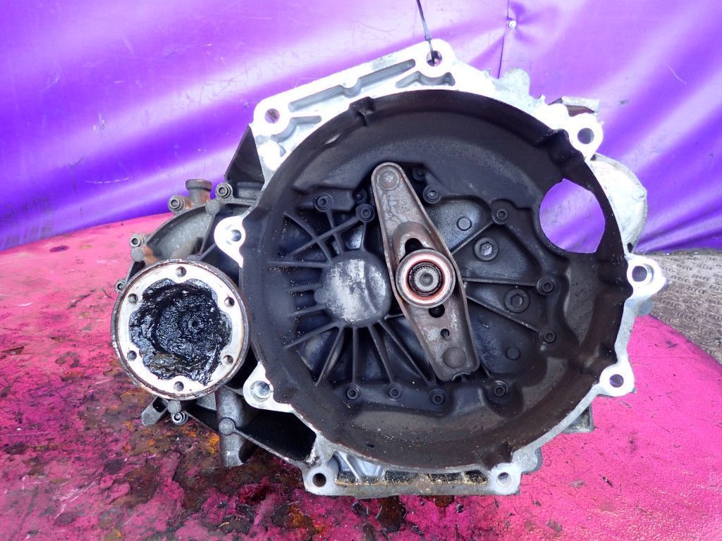 SKODA OCTAVIA III 1,2 CJZA 105 KM SKRZYNIA BIEGÓW NHW 124TYS KM