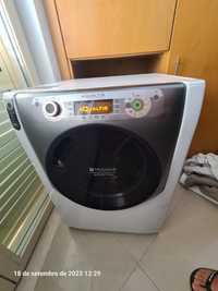 Máquina Lavar Roupa Ariston Hotpoint Aqualtis 11kg