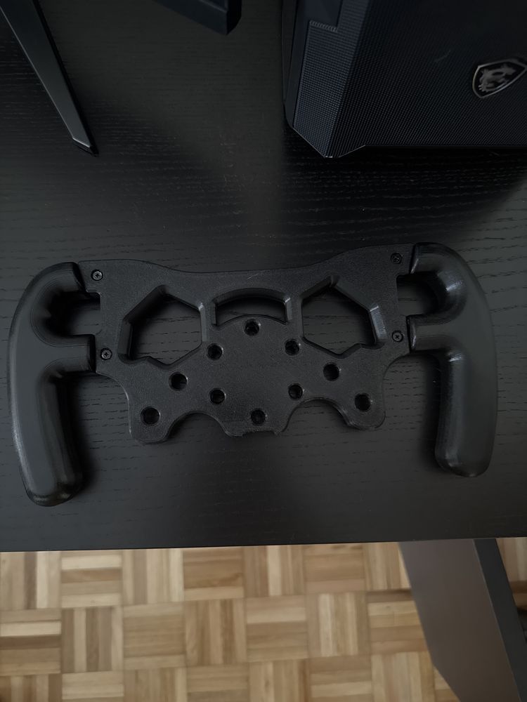Volante G29 PC/PS4 com mudanças sem marcas de uso