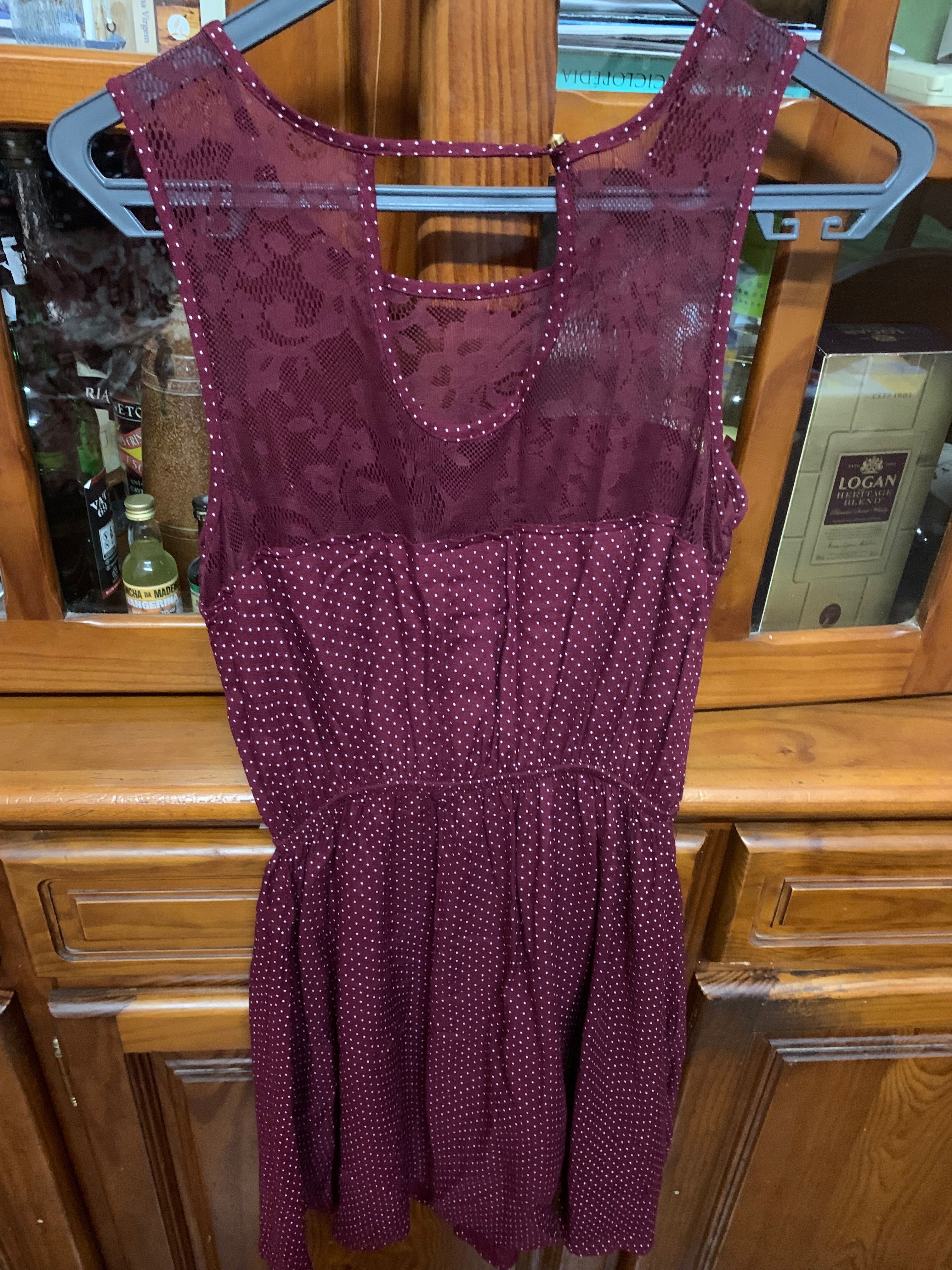 Vestido bordo bolinhas pull bear S