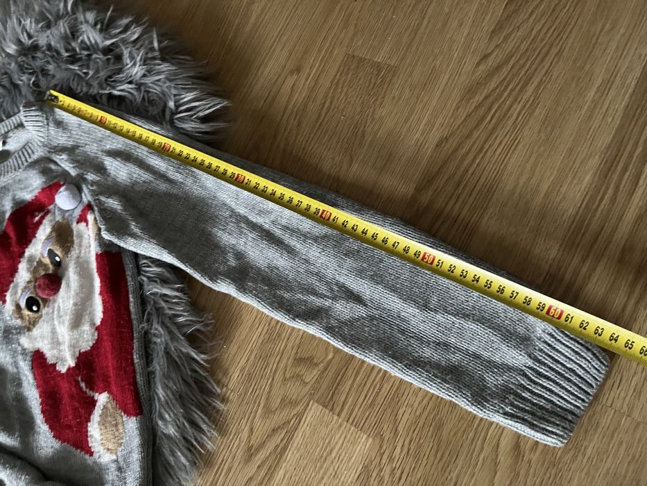 Sweterek świąteczny Clockhouse S 9/10l szary mikołaj na święta