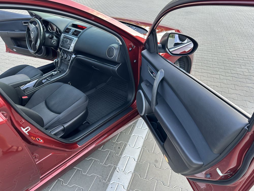 Мазда 6 2.0 автомат газ