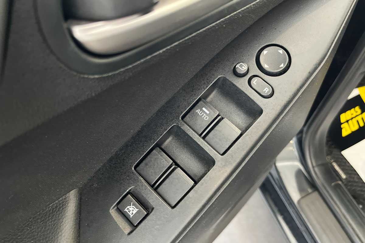 Mazda 3 2010 року
