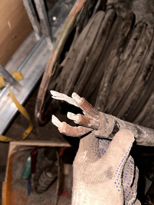 кабель 4-х жильний силовий