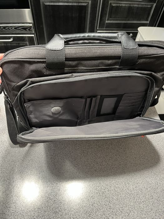 Сумка для ноутбука, документів