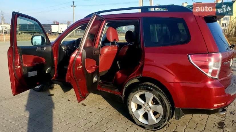 Продам Subaru Forester