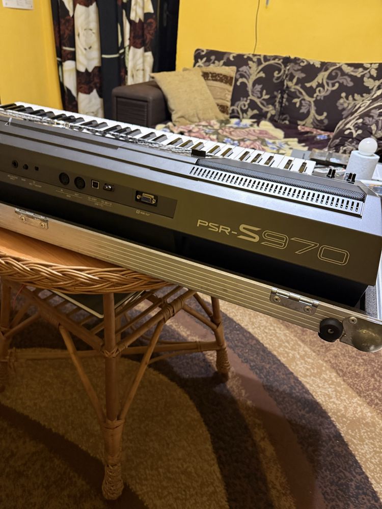 Yamaha PSR s970 jak nowa