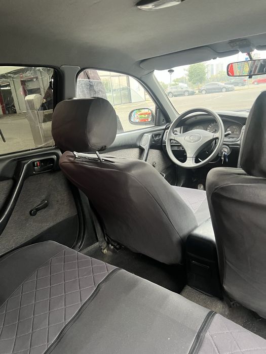 Toyota carina e на ходу