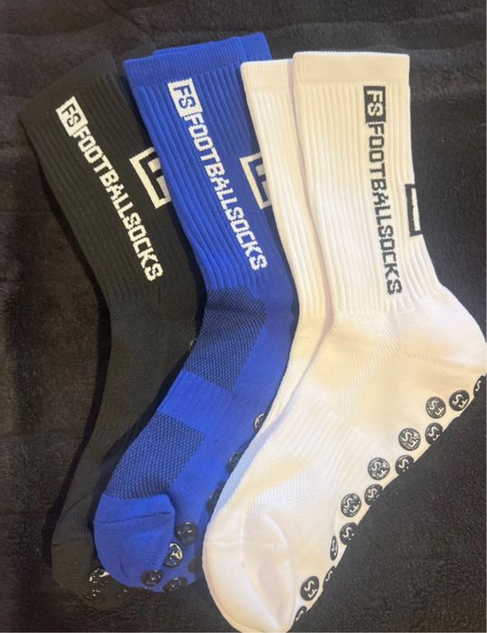 Meias desportivas anti-derrapantes