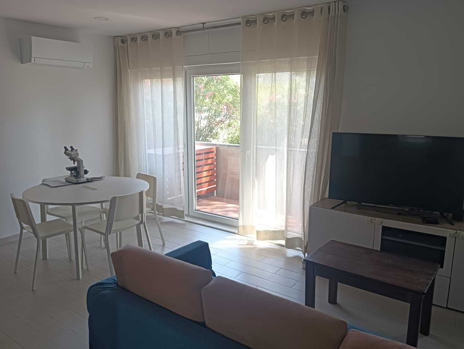 Oeiras, perto da Praia, Nova SBE, IST , Oeiras Parque, transportes
