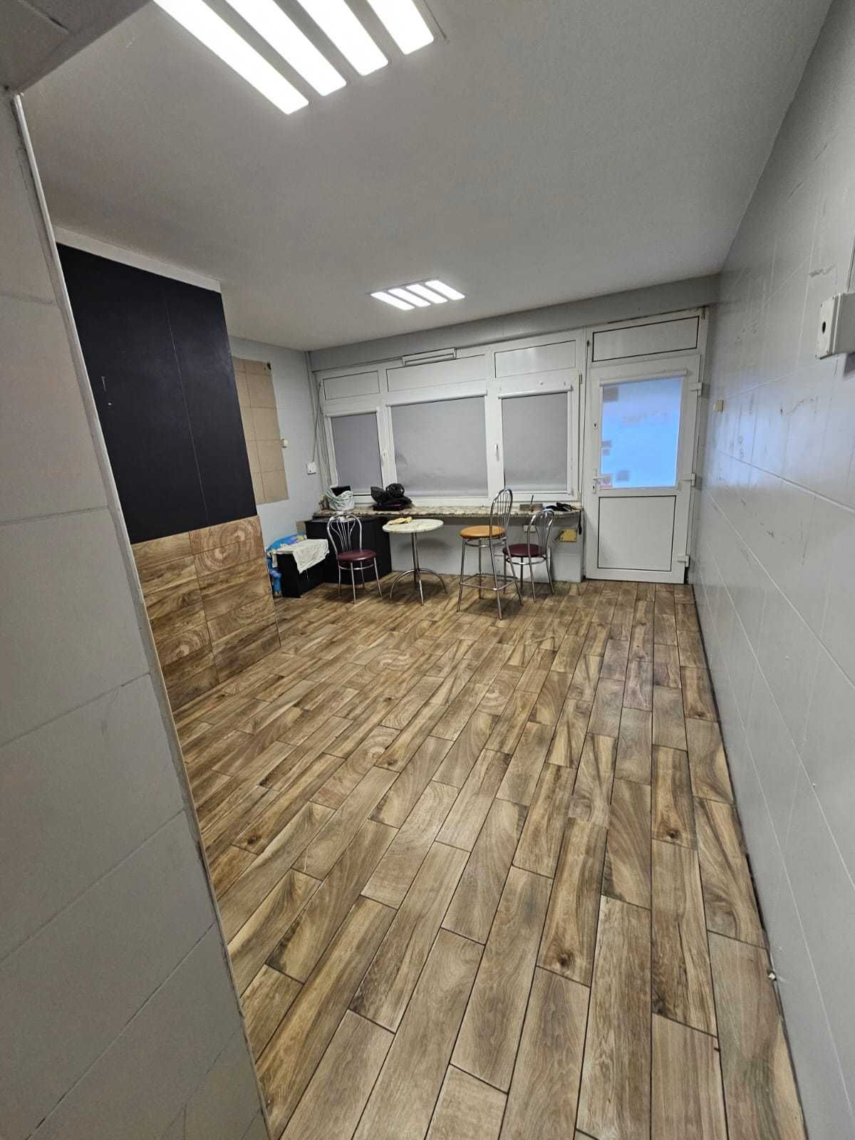 Sprzedam pawilon handlowo/gastronomiczny w centrum Inowrocławia 44m kw