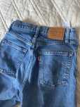 Джинси Levi’s 24